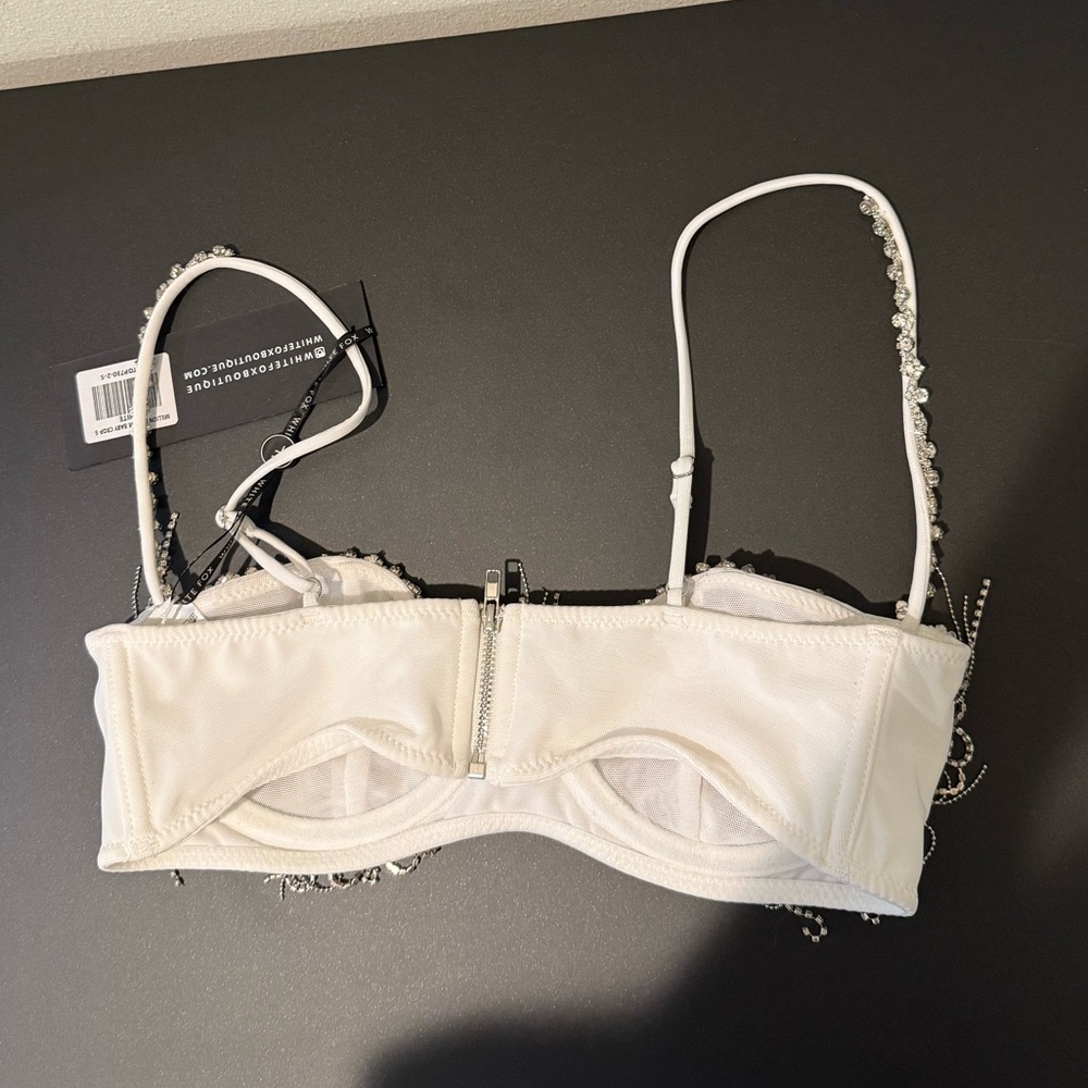 Million Dollar Baby Crop White - Picture 4 of 5